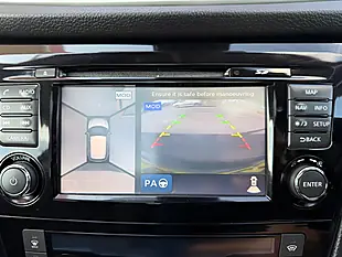 Used 2014 Nissan Qashqai Tekna Black - Interior and Exterior details 16