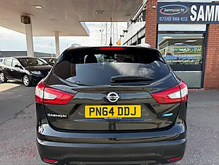 Used 2014 Nissan Qashqai Tekna Black - Interior and Exterior details 4