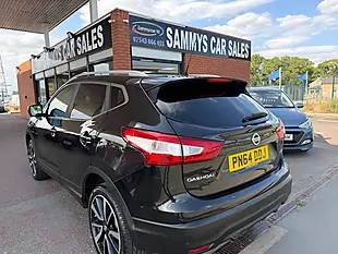 Used 2014 Nissan Qashqai Tekna Black - Interior and Exterior details 5