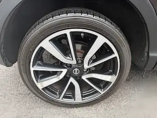 Used 2014 Nissan Qashqai Tekna Black - Interior and Exterior details 13