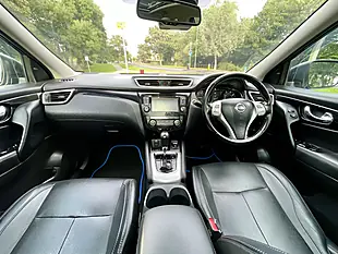 Used 2014 Nissan Qashqai Tekna Blue - Interior and Exterior details 11
