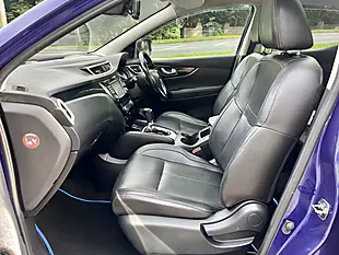 Used 2014 Nissan Qashqai Tekna Blue - Interior and Exterior details 14