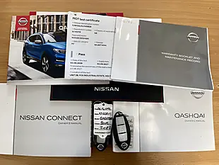 Used 2014 Nissan Qashqai Tekna Blue - Interior and Exterior details 19