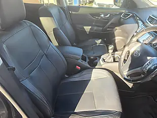 Used 2014 Nissan Qashqai Tekna Grey - Interior and Exterior details 12