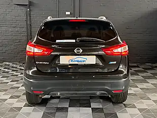 Used 2014 Nissan Qashqai Tekna - Interior and Exterior details 8