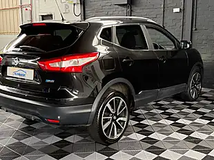 Used 2014 Nissan Qashqai Tekna - Interior and Exterior details 9