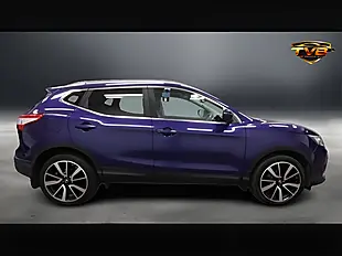 Used 2014 Nissan Qashqai Tekna Ink Blue - Interior and Exterior details 2
