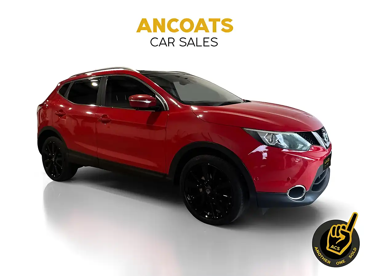 Used 2014 Nissan Qashqai Tekna Red - Interior and Exterior details 6