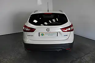 Used 2014 Nissan Qashqai Tekna White - Interior and Exterior details 10