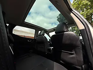 Used 2014 Nissan Qashqai Tekna White - Interior and Exterior details 19