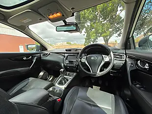 Used 2014 Nissan Qashqai Tekna White - Interior and Exterior details 20
