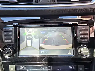 Used 2014 Nissan Qashqai Tekna White - Interior and Exterior details 18