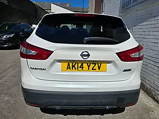 Used 2014 Nissan Qashqai Tekna White - Interior and Exterior details 9