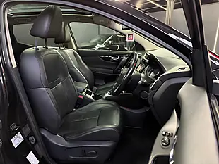 Used 2014 Nissan Qashqai Tekna Xtron Black - Interior and Exterior details 2