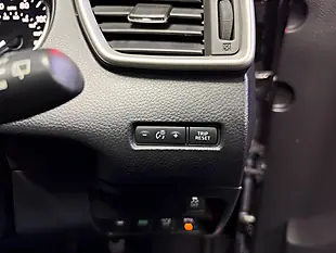 Used 2014 Nissan Qashqai Tekna Xtron Black - Interior and Exterior details 20