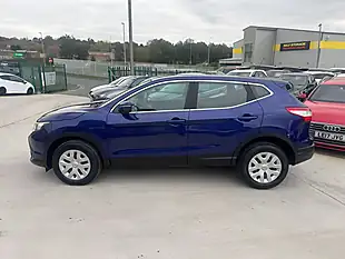 Used 2014 Nissan Qashqai Visia Blue - Interior and Exterior details 8