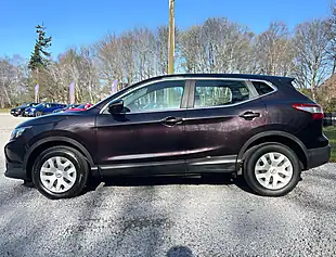 Used 2014 Nissan Qashqai Visia Pearl Black - Interior and Exterior details 6