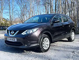 Used 2014 Nissan Qashqai Visia Pearl Black - Interior and Exterior details 7