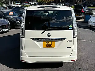 Used 2014 Nissan Serena Highway Star White - Interior and Exterior details 10