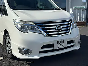 Used 2014 Nissan Serena Highway Star White - Interior and Exterior details 9