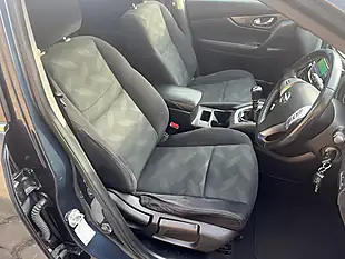 Used 2014 Nissan X-Trail Acenta Blue - Interior and Exterior details 18