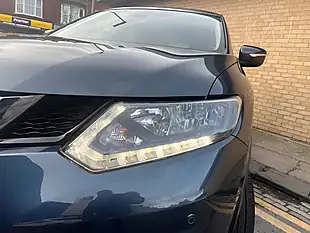 Used 2014 Nissan X-Trail Acenta Blue - Interior and Exterior details 4