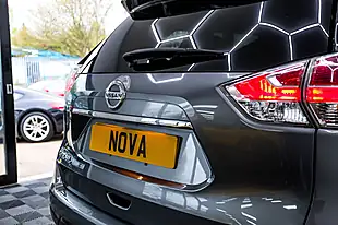 Used 2014 Nissan X-Trail N-Tec Gun Metallic - Interior and Exterior details 13