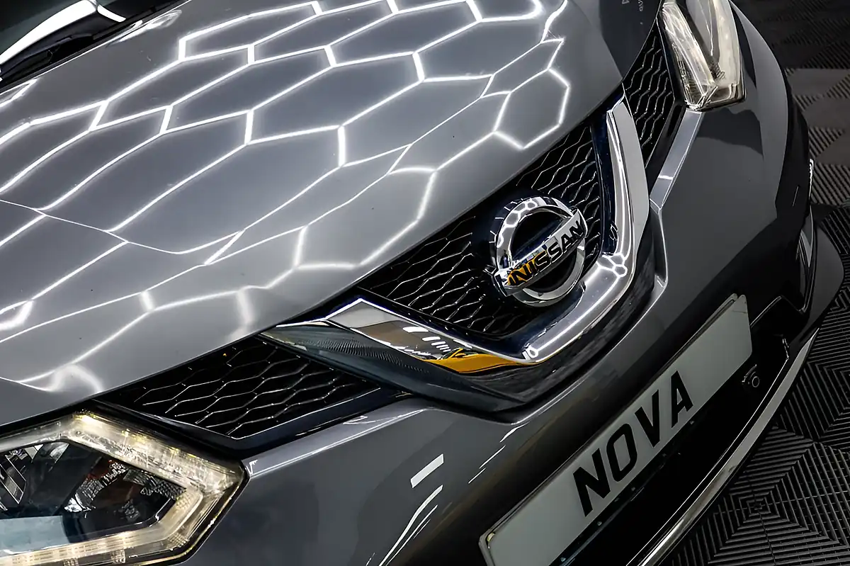 Used 2014 Nissan X-Trail N-Tec Gun Metallic - Interior and Exterior details 19