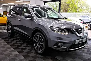 Used 2014 Nissan X-Trail N-Tec Gun Metallic - Interior and Exterior details 9
