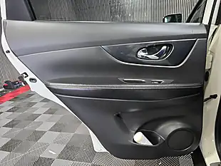 Used 2014 Nissan X-Trail N-Tec White - Interior and Exterior details 14