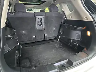 Used 2014 Nissan X-Trail N-Tec White - Interior and Exterior details 16