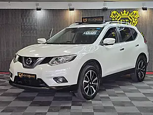 Used 2014 Nissan X-Trail N-Tec White - Interior and Exterior details 7