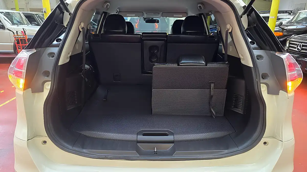Used 2014 Nissan X-Trail Other 7 Seater Other - Interior and Exterior details 12