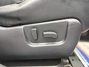Used 2014 Nissan X-Trail Tekna Grey - Interior and Exterior details 10