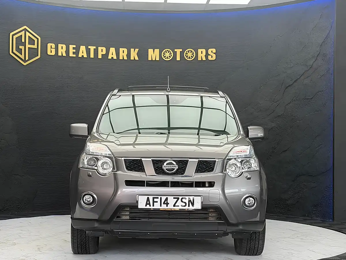 Used 2014 Nissan X-Trail Tekna Grey - Interior and Exterior details 2