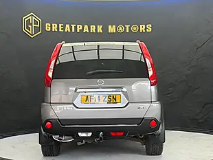 Used 2014 Nissan X-Trail Tekna Grey - Interior and Exterior details 6