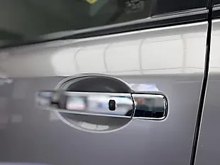 Used 2014 Nissan X-Trail Tekna Grey - Interior and Exterior details 8
