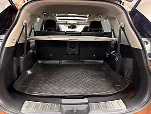 Used 2014 Nissan X-Trail Tekna Orange Metallic - Interior and Exterior details 17