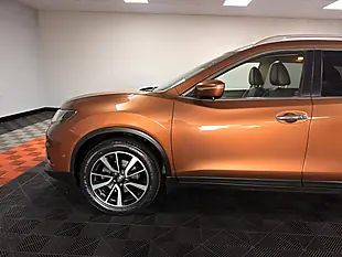 Used 2014 Nissan X-Trail Tekna Orange Metallic - Interior and Exterior details 8