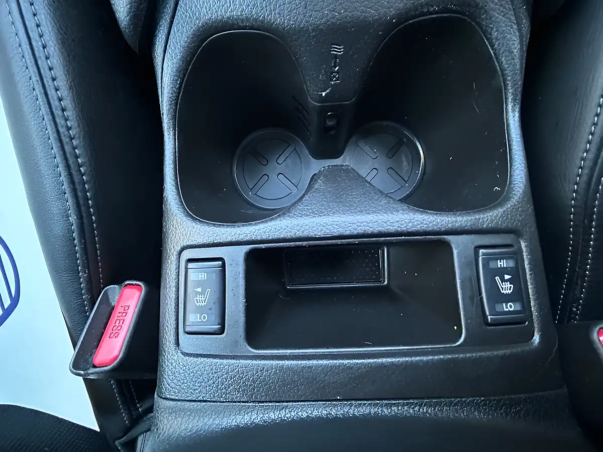 Used 2014 Nissan X-Trail Tekna White - Interior and Exterior details 14