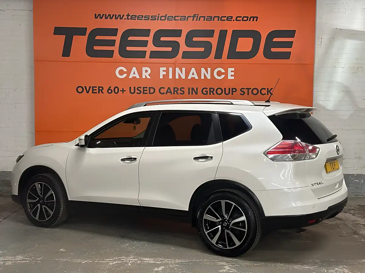 Used 2014 Nissan X-Trail Tekna White - Interior and Exterior details 8