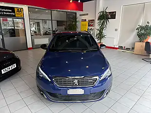 Used 2014 Peugeot 1007 Estate Import Blue - Interior and Exterior details 3