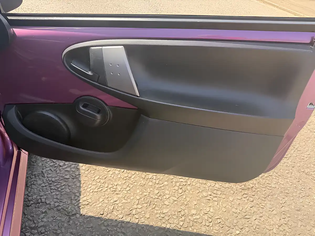Used 2014 Peugeot 107 Active Purple - Interior and Exterior details 12