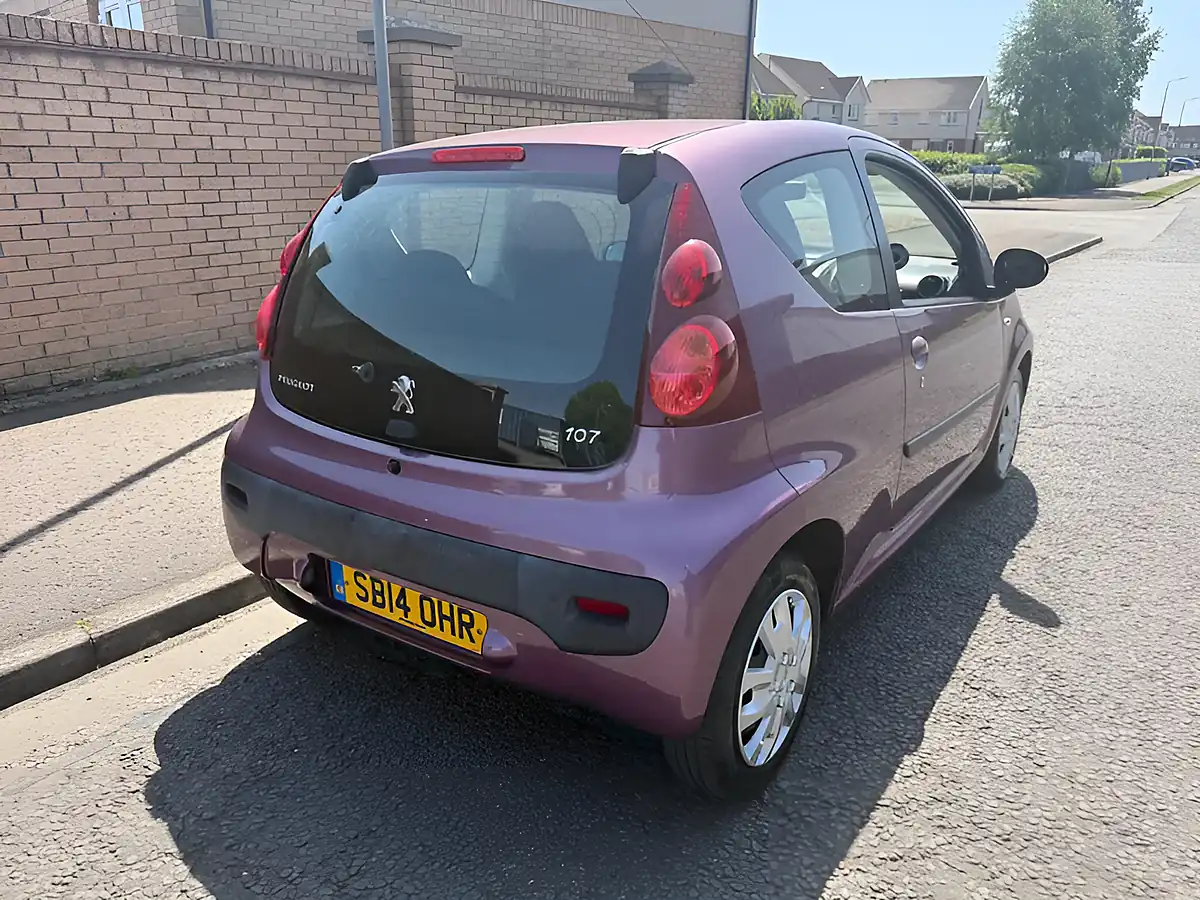 Used 2014 Peugeot 107 Active Purple - Interior and Exterior details 4