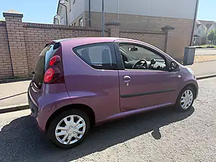 Used 2014 Peugeot 107 Active Purple - Interior and Exterior details 5