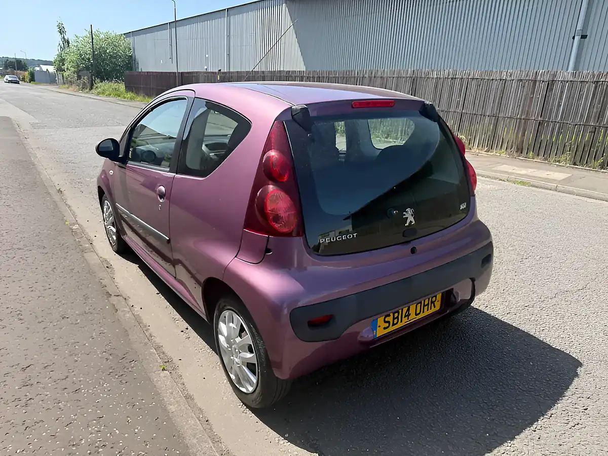 Used 2014 Peugeot 107 Active Purple - Interior and Exterior details 8