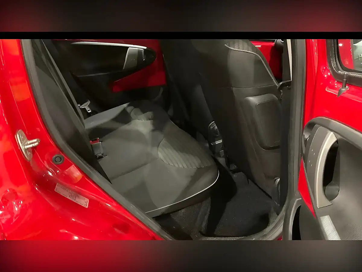 Used 2014 Peugeot 107 Active Red - Interior and Exterior details 12