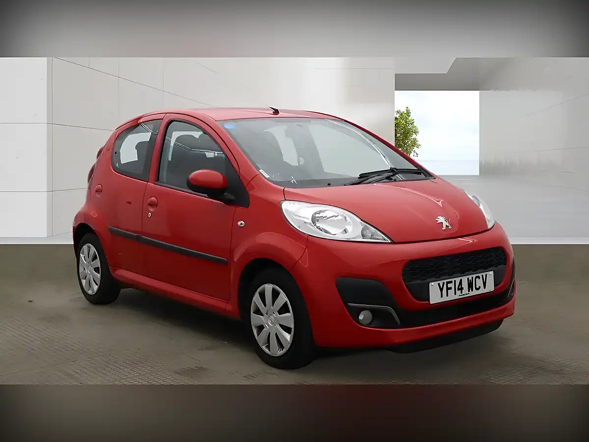Used 2014 Peugeot 107 Active Red - Interior and Exterior details 4