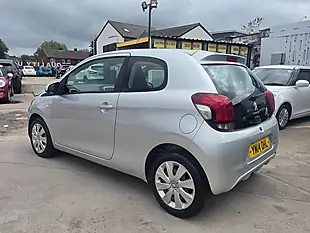 Used 2014 Peugeot 108 Active Silver - Interior and Exterior details 5