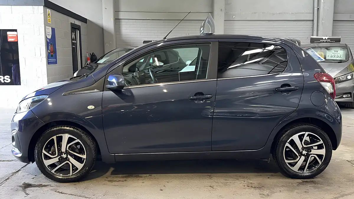 Used 2014 Peugeot 108 Allure Blue Blue - Interior and Exterior details 2